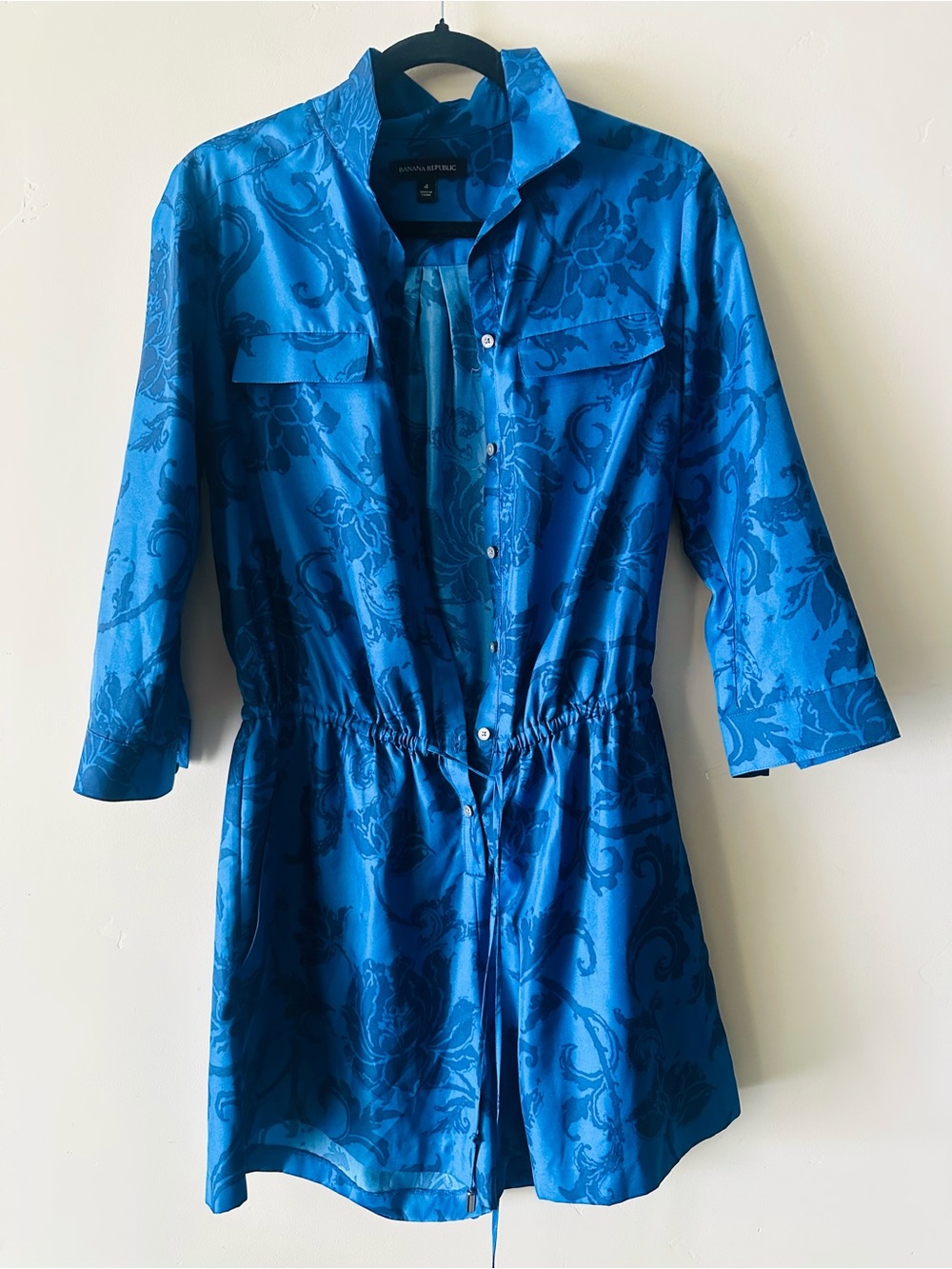 BANANA REPUBLIC Blue Jacquard Drawstring hamper